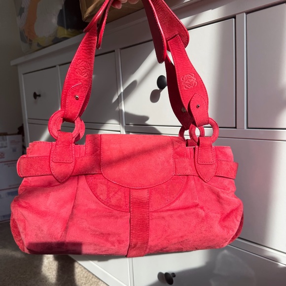 Vintage Loewe Red Suede Bag with Striped Interior - Picture 2 of 11